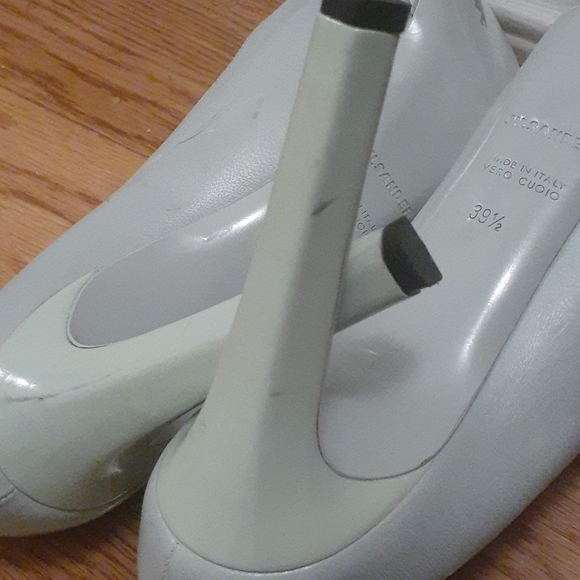 CLOSET clearance - Picture 4 of 6